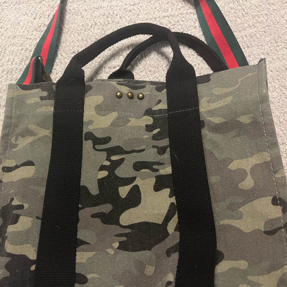 Medium cross body canvas tote